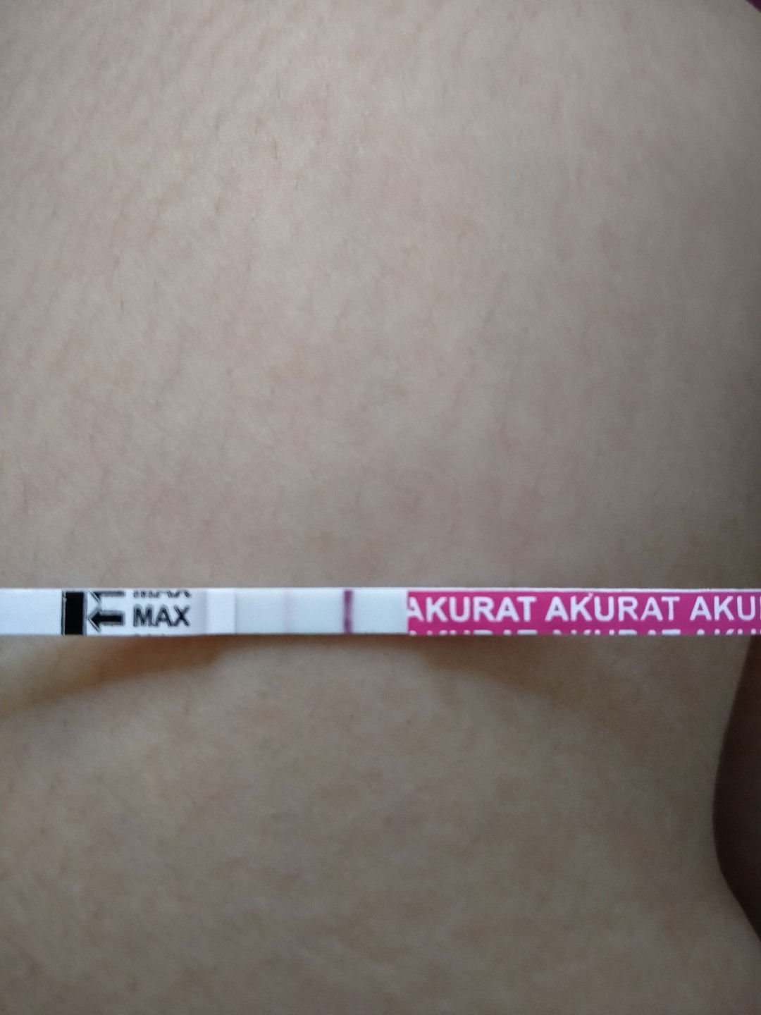 tespek samar dan keluar bercak darah