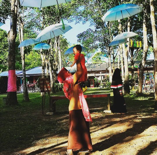 Reni Apriyani profile icon