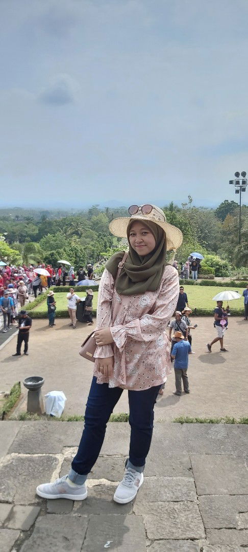 Nita Yunita profile icon