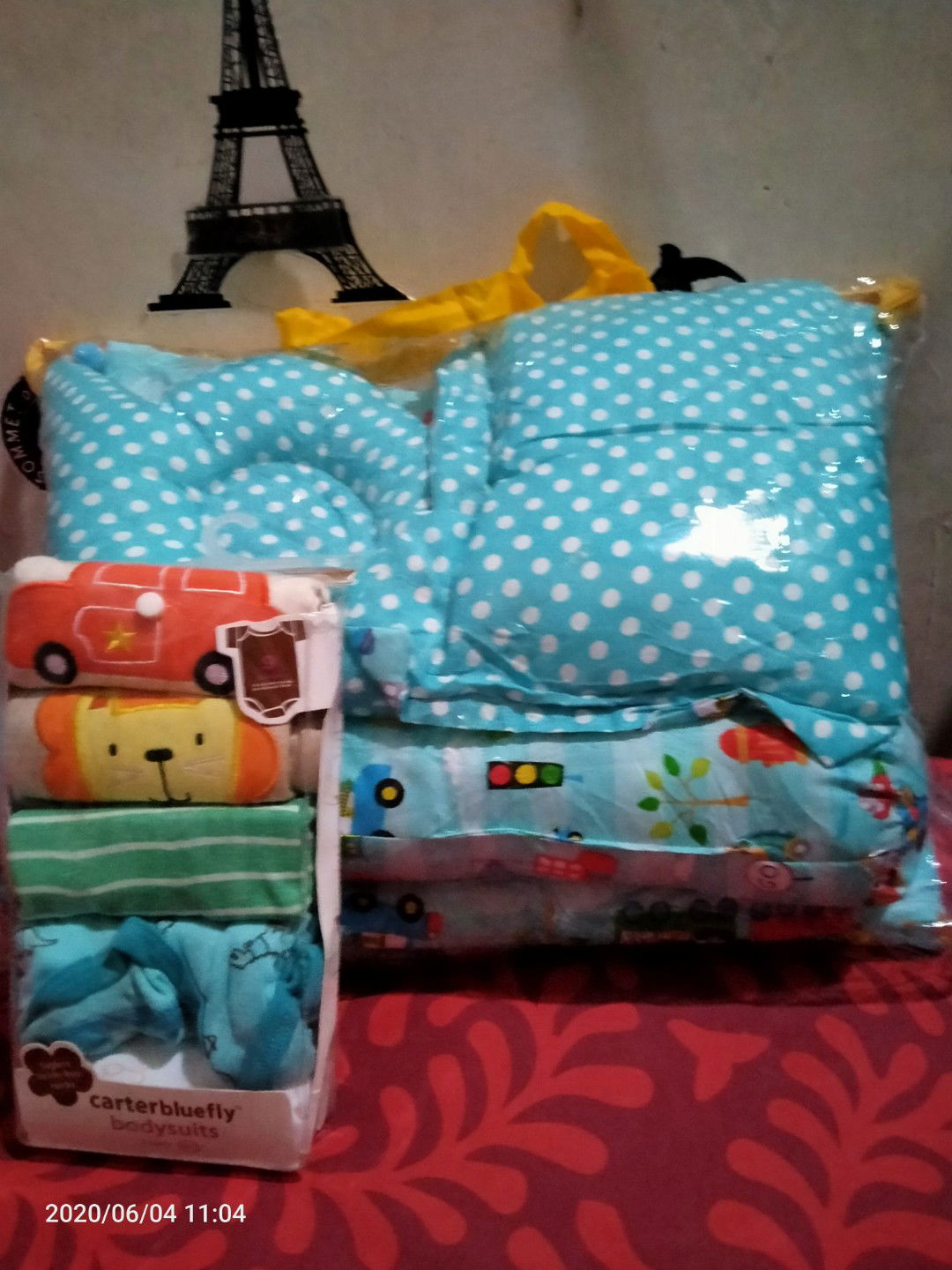 hpl Juli masih belum lengkap ? smoga di beri kelancaran, keselamatan ibu dan debay nya ...amiin...?☺️