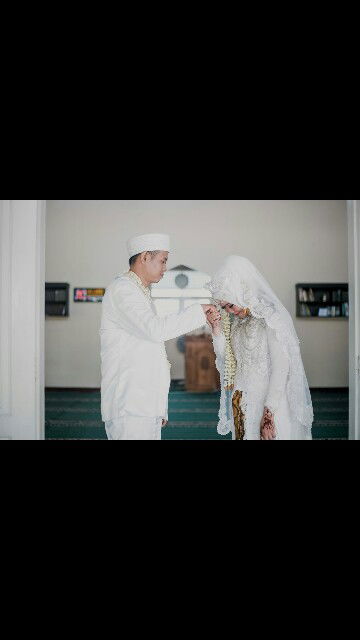 Putri Kharisma profile icon