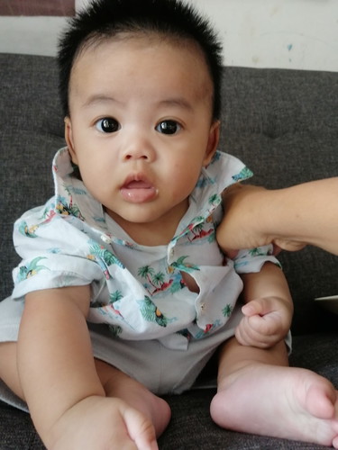 ขอดูเด็ก4เดือนหน่อยคับ