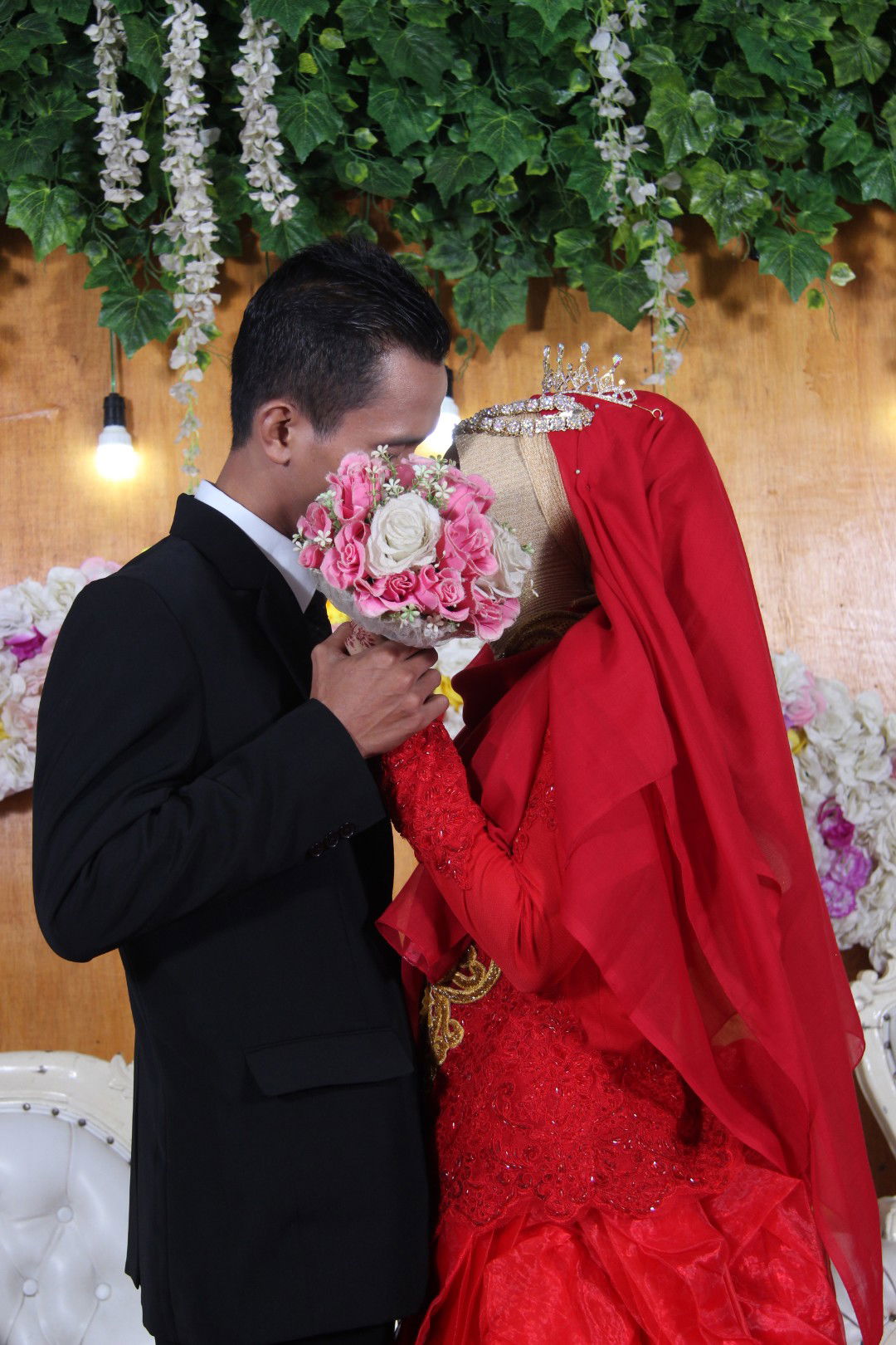 Nur Khopizah profile icon