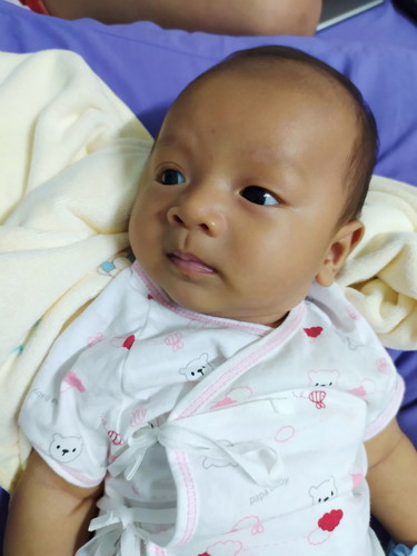 เลิกกับสามี แต่อยู่ด้วยกันเพราะลูก น้องได้2เดือนแล้ว