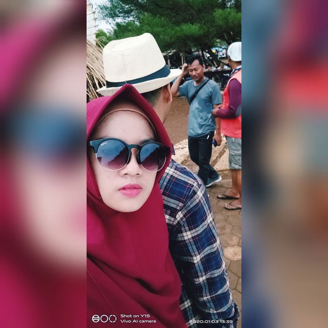 Ella Komalasari profile icon