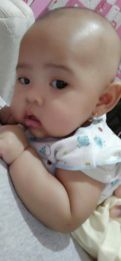 Christy Tinaa profile icon