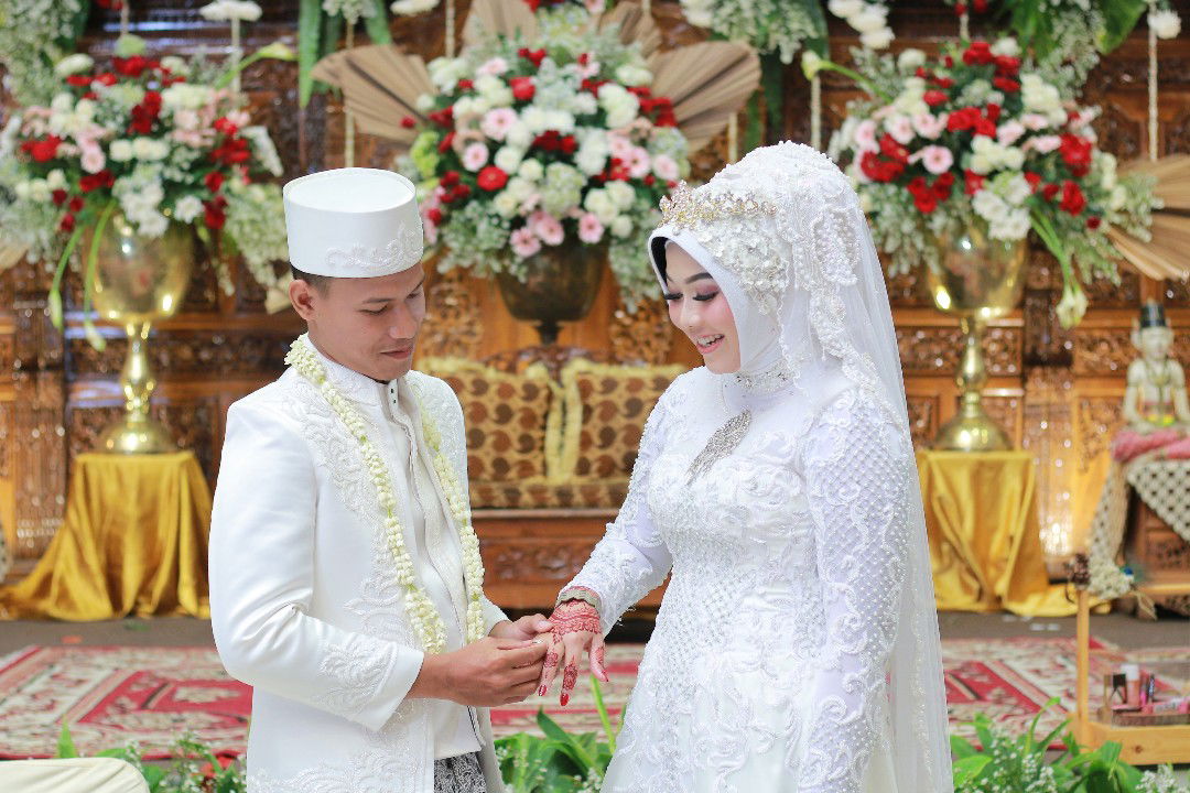 Alita Nuraeni profile icon