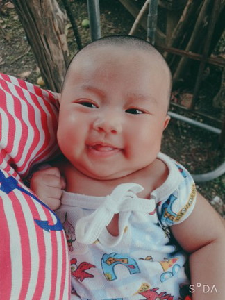 น้ำหนักน้องตอนนี้5.8 กิโลกรัม มากไปหรือเปล่าค่ะ