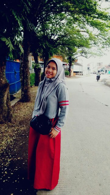 Novia Laras Lestari profile icon