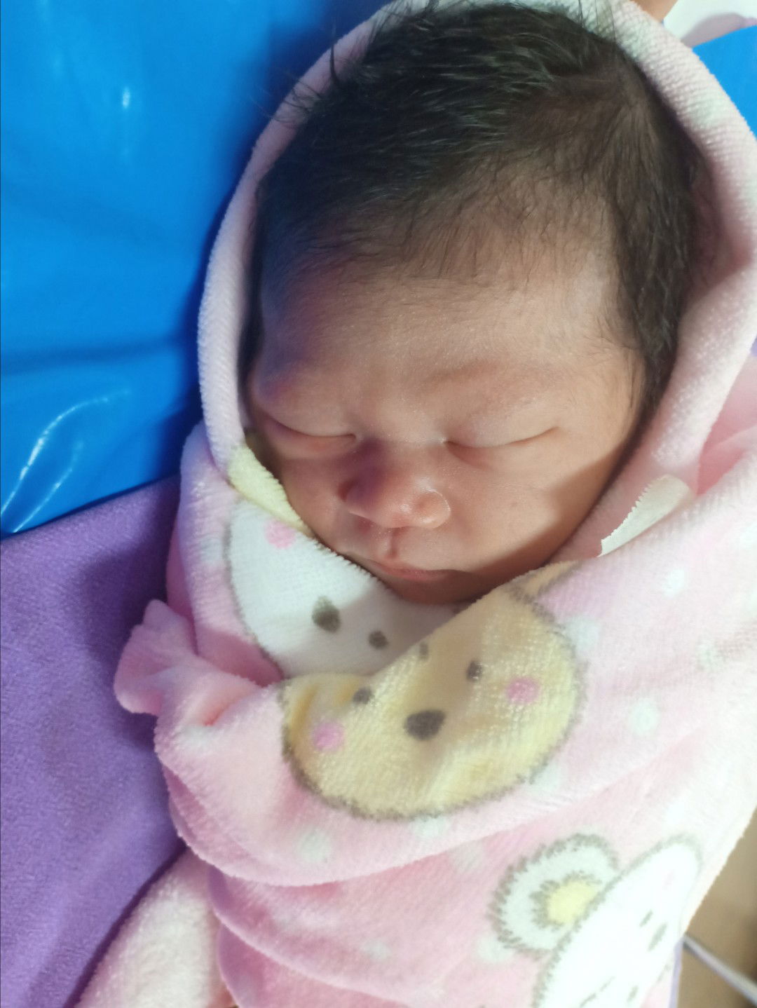 แตกแล้วจ้าาา