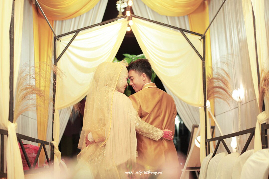 Dewi Fatimah profile icon