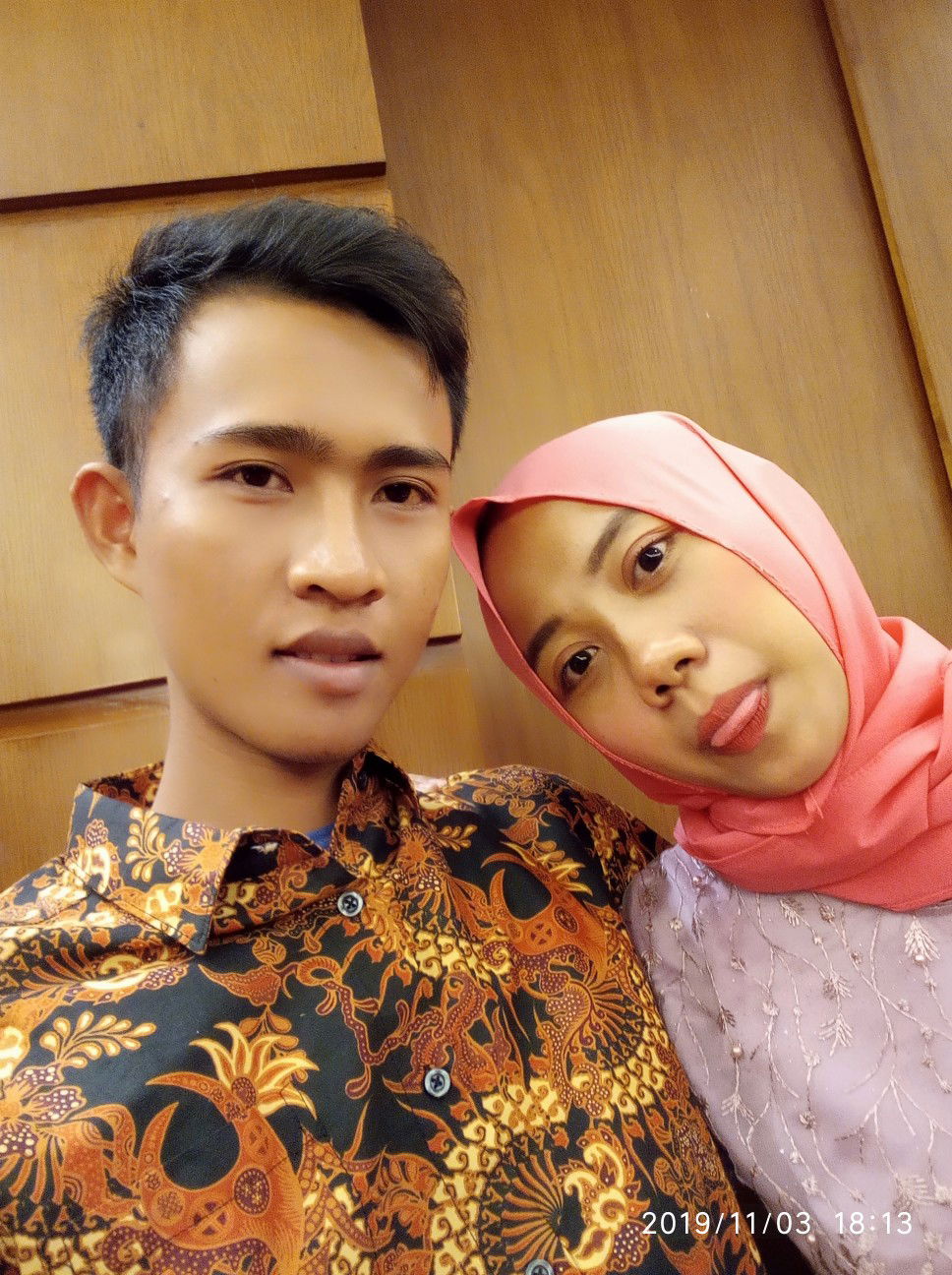 Siti Ainah profile icon