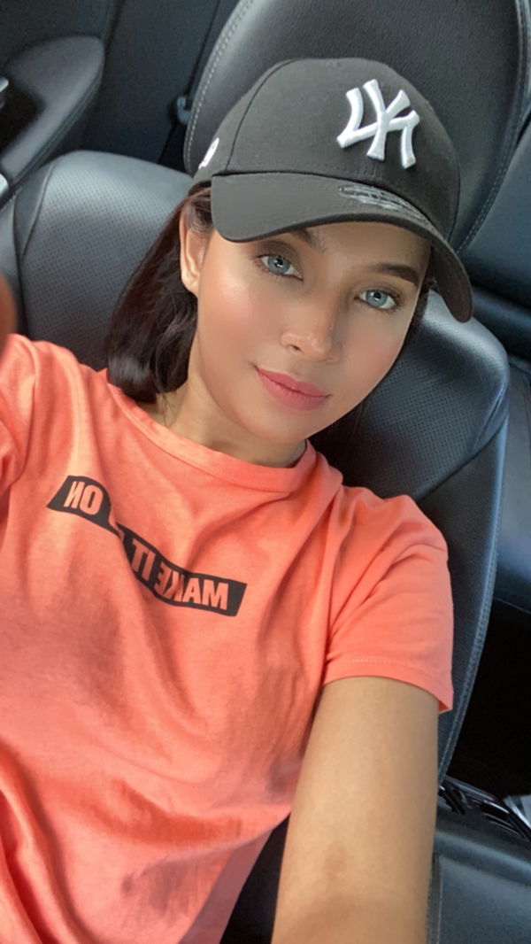 ila hamzah profile icon