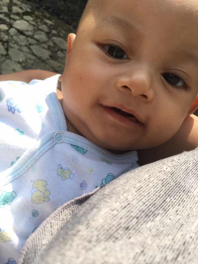 Sunbathing alias dede