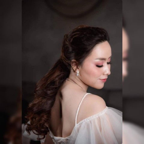 Manrika Akara profile icon