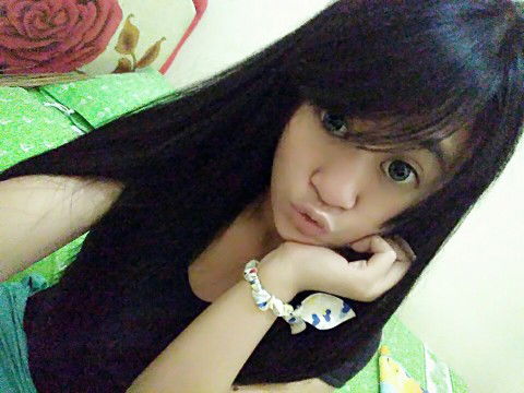 Astri Yulika profile icon