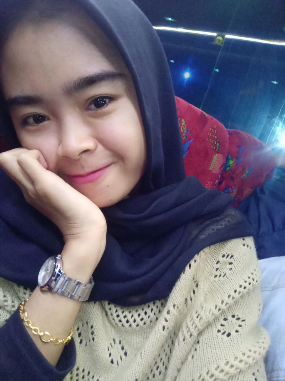 rahmawaty profile icon