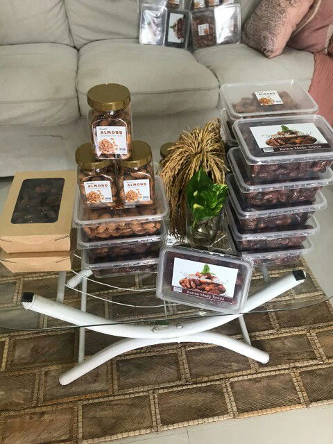 kurma dan almond