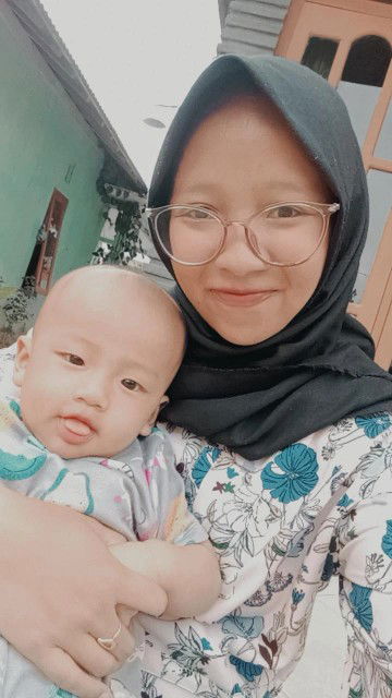 Rafina Putri Adetya profile icon