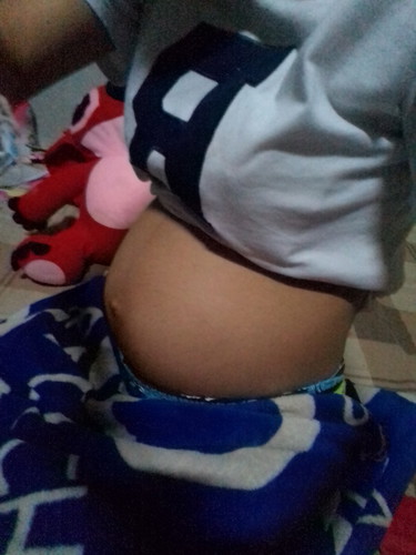 อยากเห็นท้องแม่