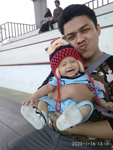 Sri widya astuti profile icon