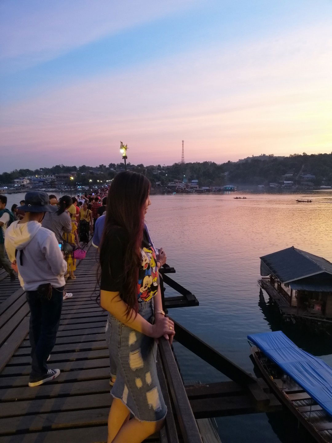 siriwan profile icon