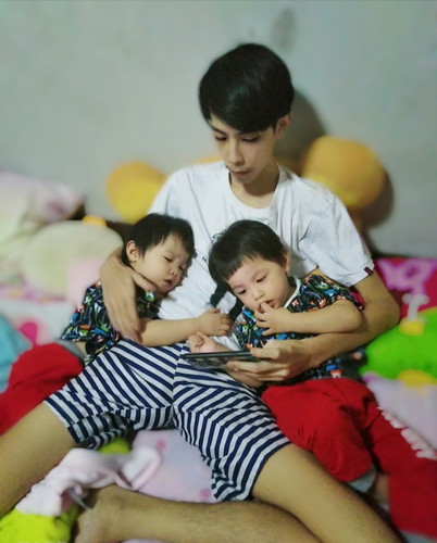 แฝดชาย2แสบ
