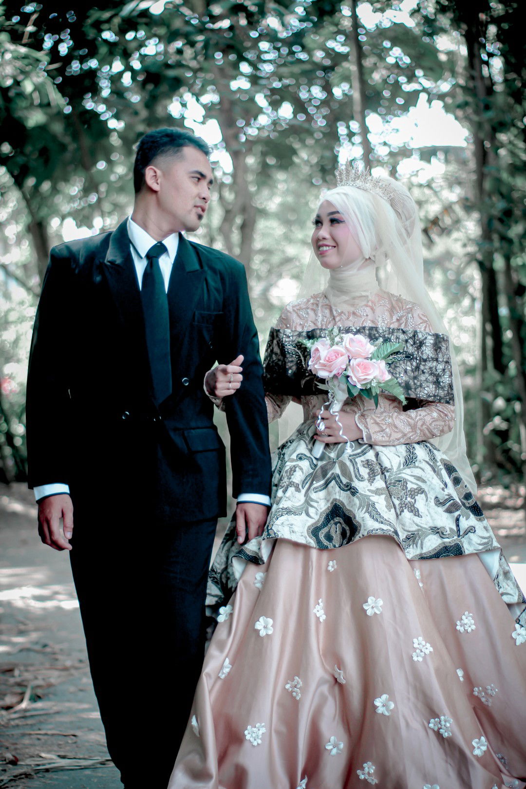 siti robi'atul adawiyah profile icon