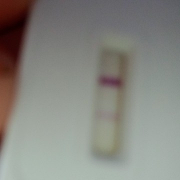 #positif ke?assalamualaikum sya da kwin da dkt 2 thun..tdi pg excited test sbb period da lmbt 28 hri..skrg da dua mggu lesu..pening mual..perut asyik smbung smpi skrg....