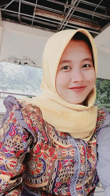 SriYuliawati profile icon