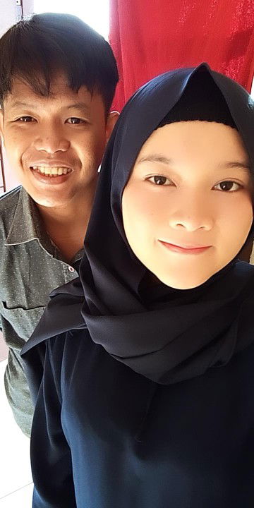 Indri Apriliyanti profile icon