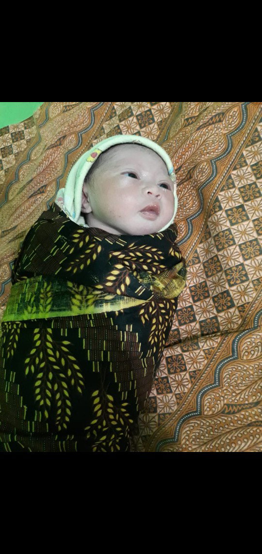 melahirkan anak pertama