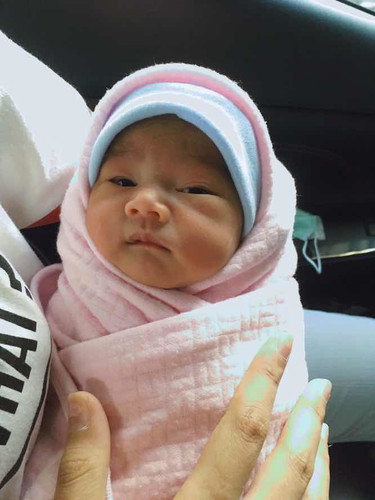 คุณแม่มีวิธีสต๊อกน้ำนมให้ลูกตอนไปทำงานแบบไหนบ้างคะ