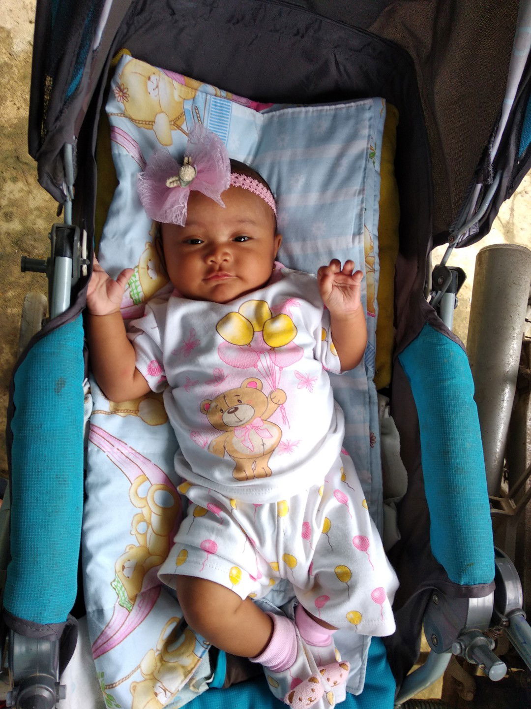 Thinie Adelia profile icon