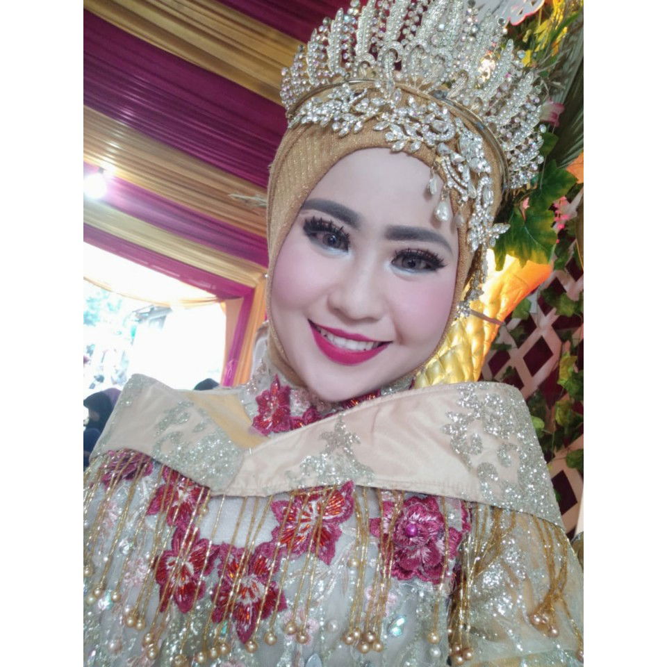 Eliisa Santiie Liiaa profile icon