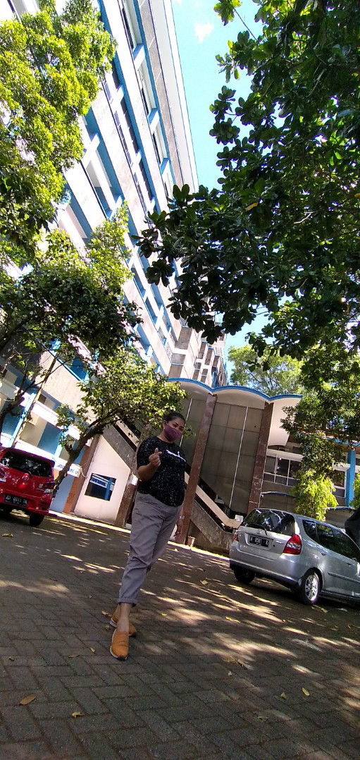 Langlang Dela profile icon