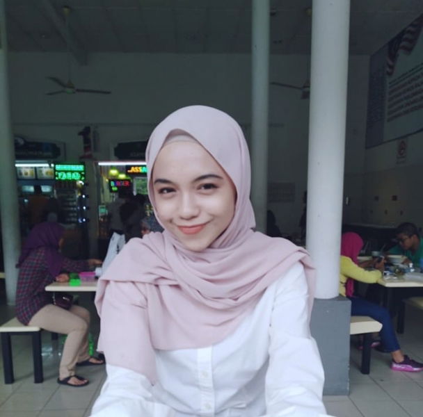 syaheen’s mom profile icon