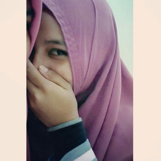 Izmy F oktafiani profile icon