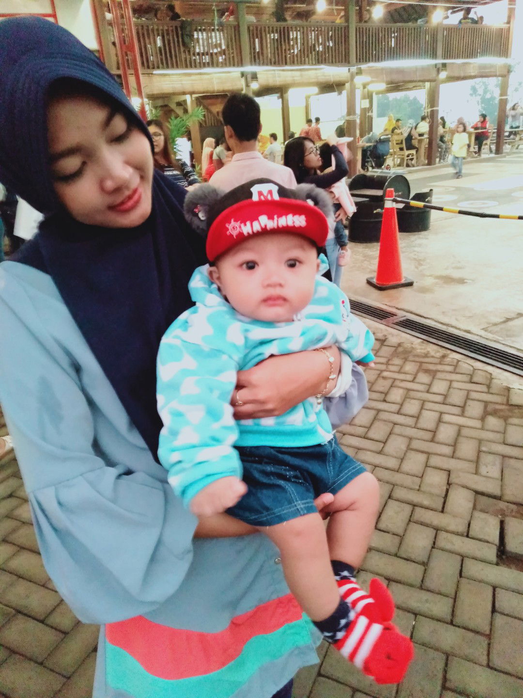 Indah Novitavita profile icon