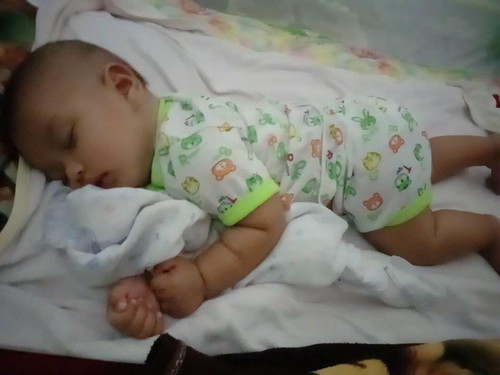 ลูกๆบ้านอื่นนอนท่าไหนกันบาง