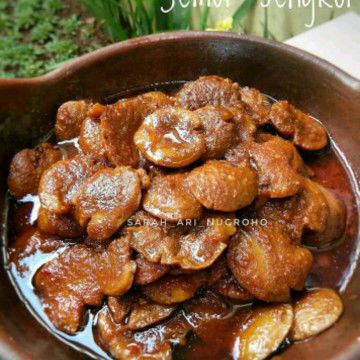 Hamil Tua Makan Jengkol