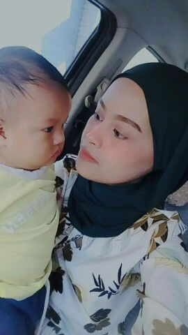 azah aziz profile icon