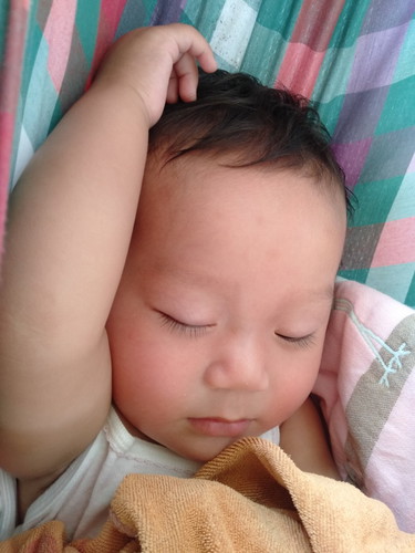 สอบถามคะ.ลูก7เดือนอุตจาระบ่อยและเป็นมูกเลือด