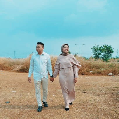 yuni kartika profile icon