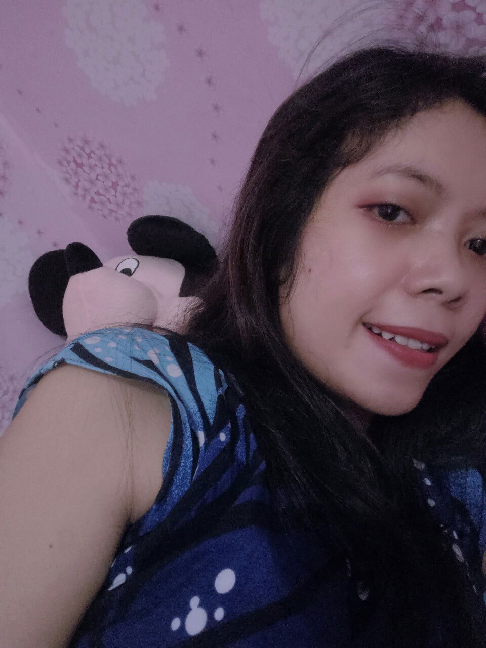 Leli Nurhidayah profile icon