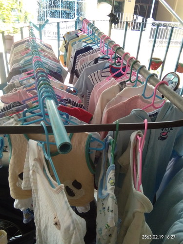 ส่งต่อเสื้อลูกจ้า