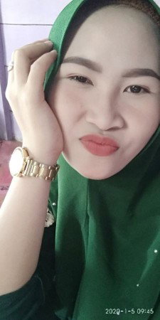 Nisa Indah profile icon