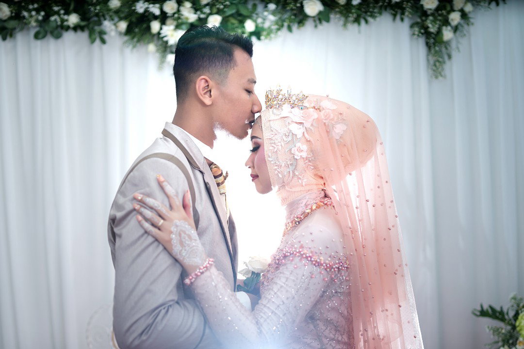Dwi Wahyuning Puji Prastiwi profile icon