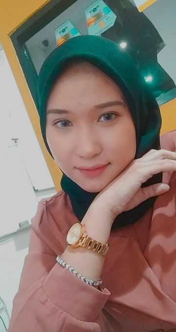 Nadiyah Rosliawati profile icon