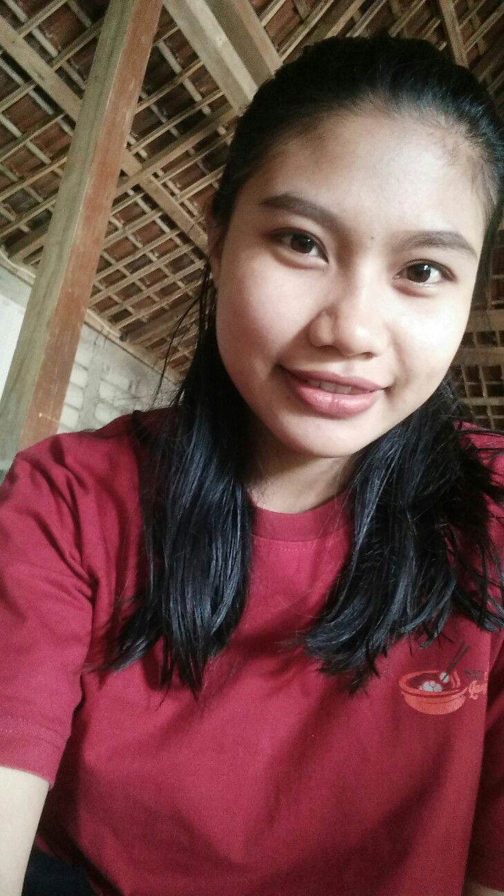 Dewi Dewdew profile icon